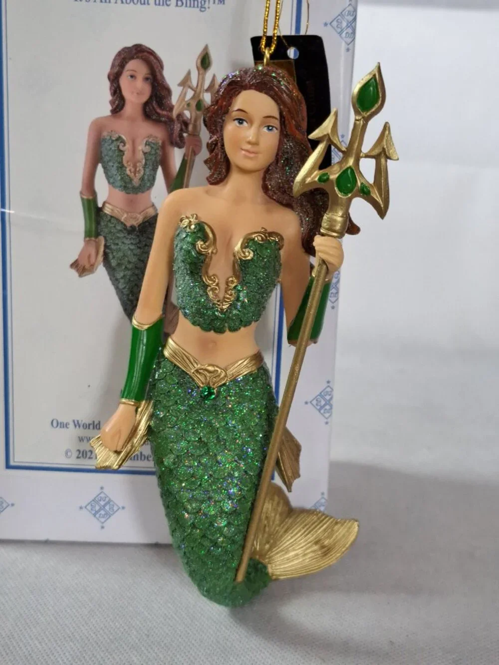 December Diamonds Atlantica Ornament